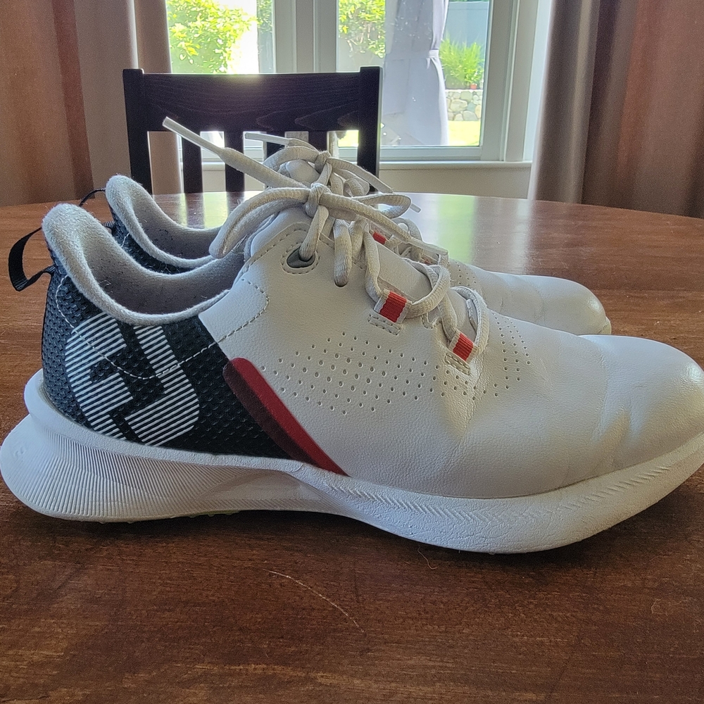 Footjoy Golf Shoes Sneakers Kids Size 5 Women Size 7 Spikeless White Black